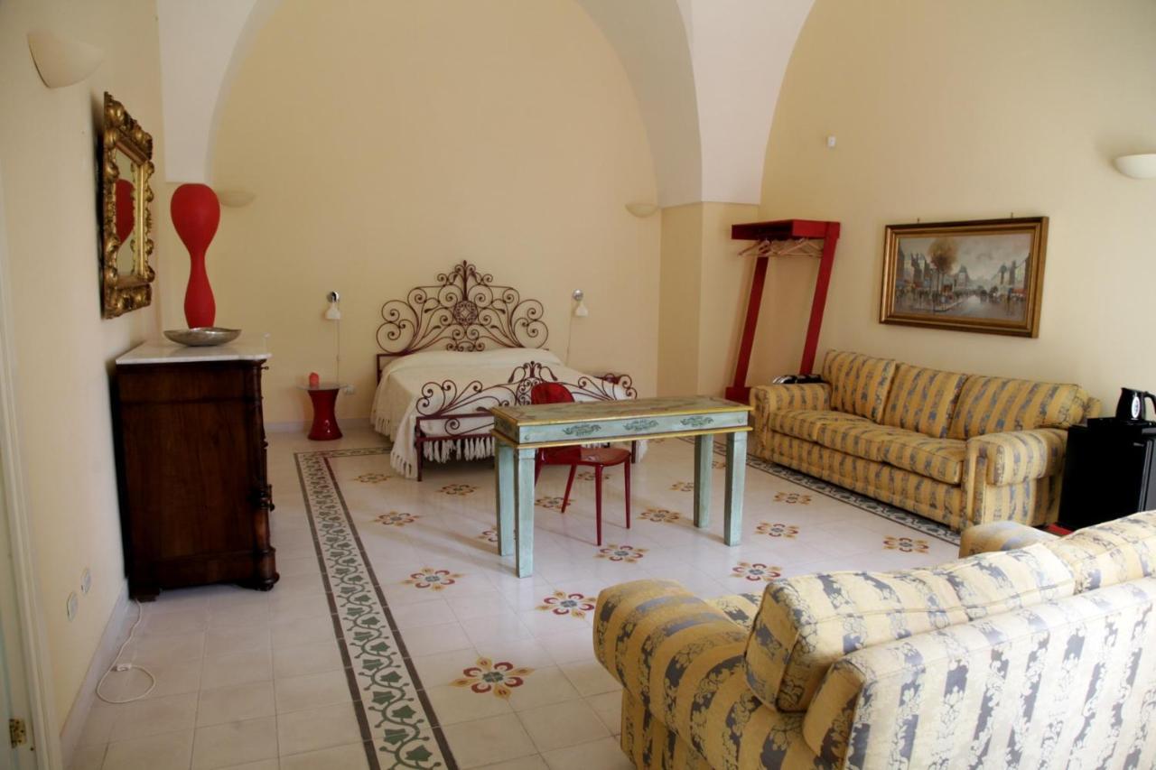 Villa Urso Bed&Breakfast Monteroni di Lecce Buitenkant foto